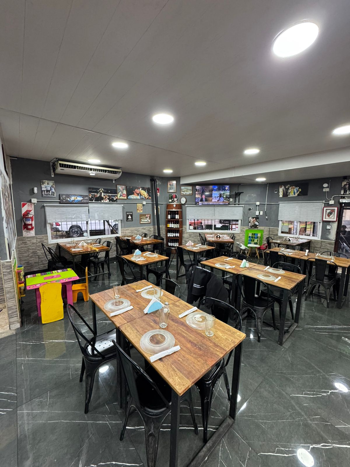 Interior de la parrilla